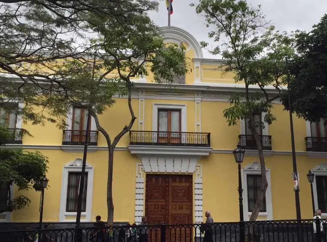 Venezuela exige respuestas tras apertura de valija diplomática en Panamá