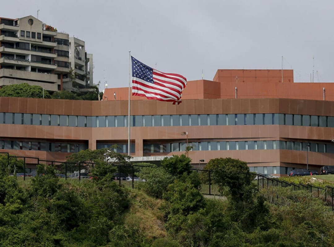 EE UU y Venezuela acercan posturas para reabrir embajadas