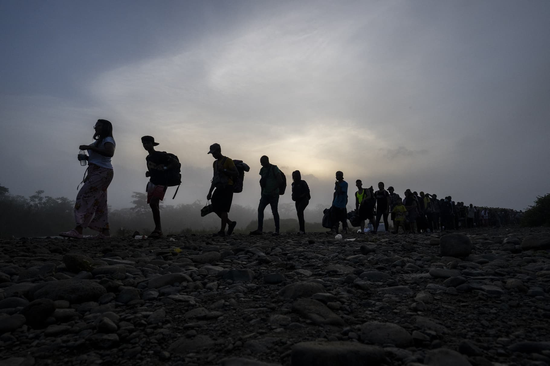 Chile Implementa Plan Retorno para Migrantes Irregulares: Oportunidades y Desafíos
