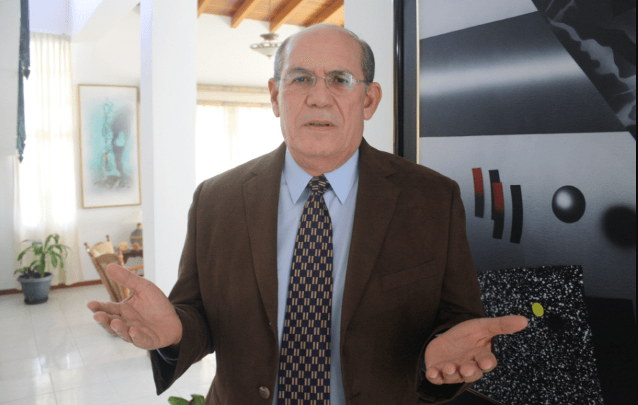 Omar González demanda cronograma electoral tras acuerdos petroleros con EE.UU.