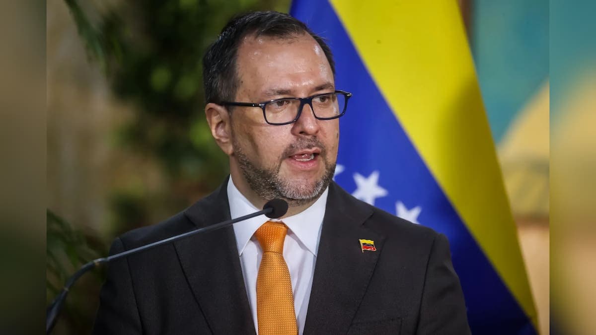 Yván Gil se Reúne con Laura Dogu para Dilucidar Agenda Bilateral