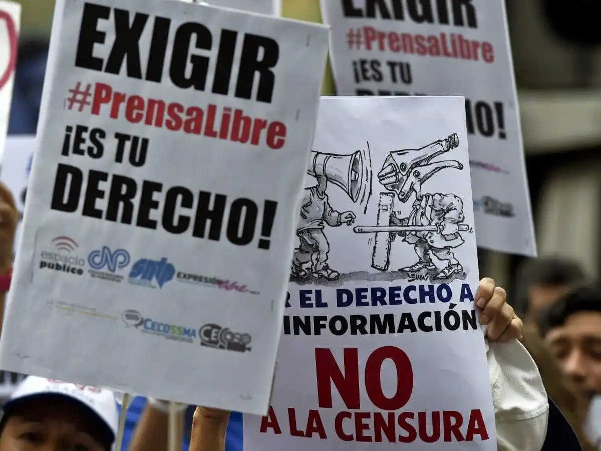 Periodistas en Venezuela: Urge Protección ante Agresiones y Hostigamientos