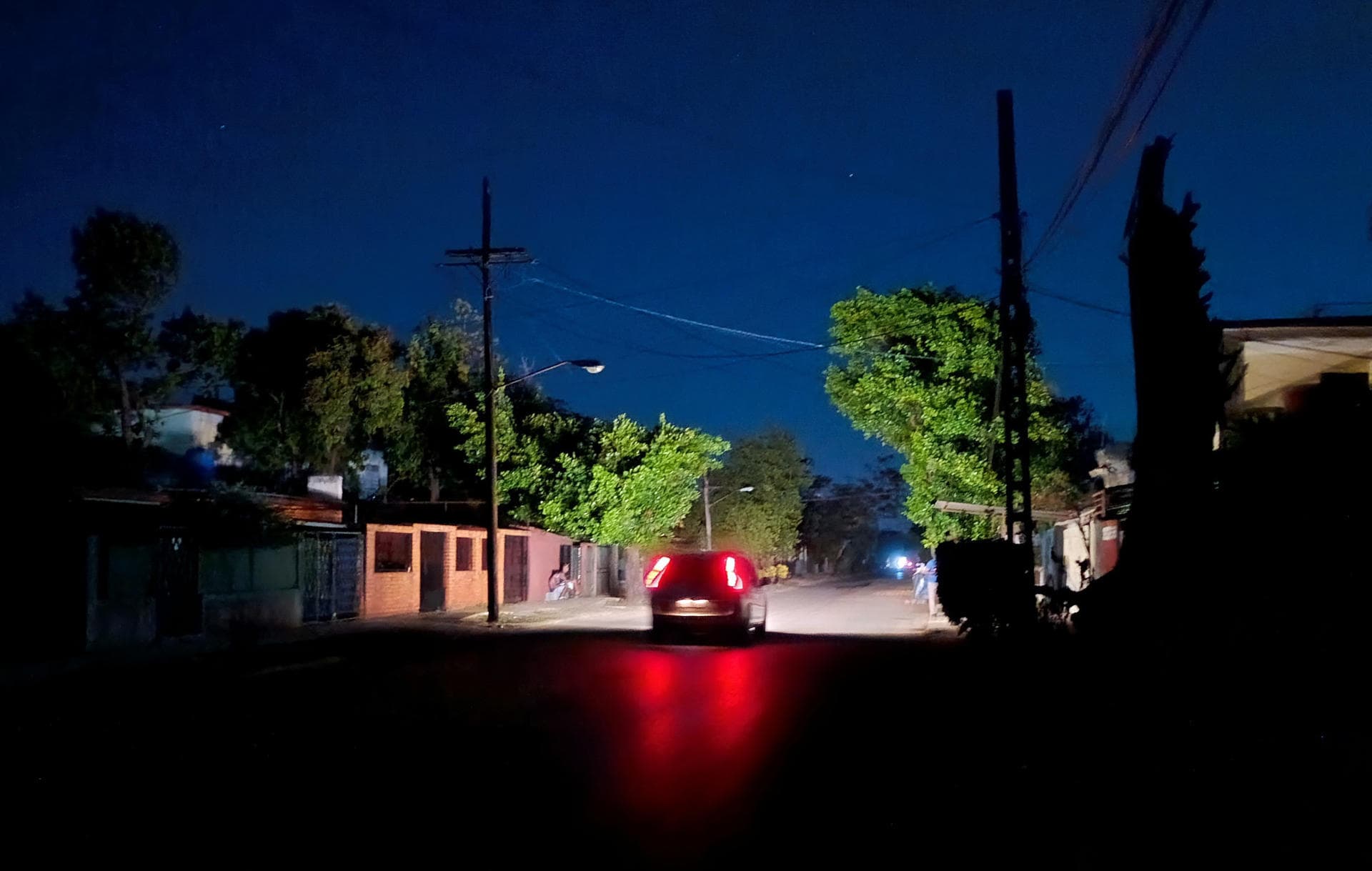 Crisis eléctrica en Cuba: Apagón masivo afecta a millones tras falla técnica