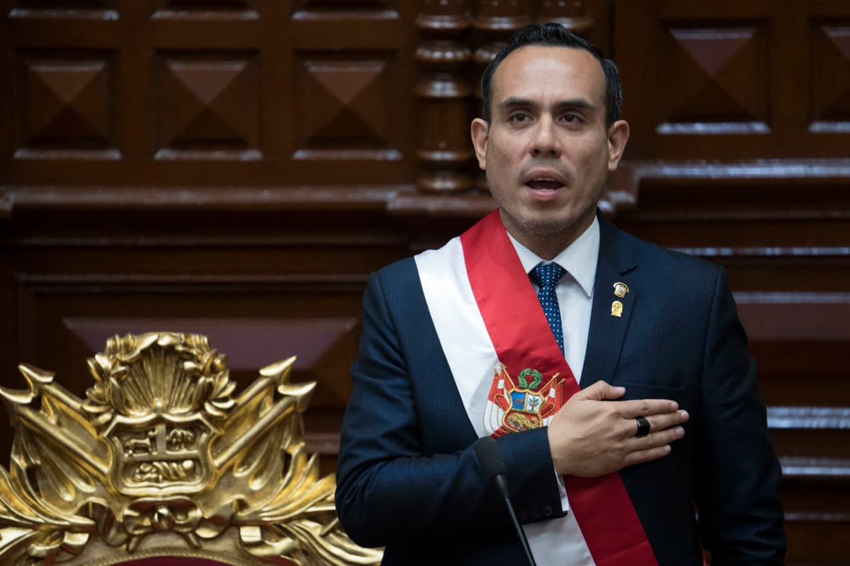Crisis Política en Perú: De Kuczynski a Jerí en Una Década Turbulenta
