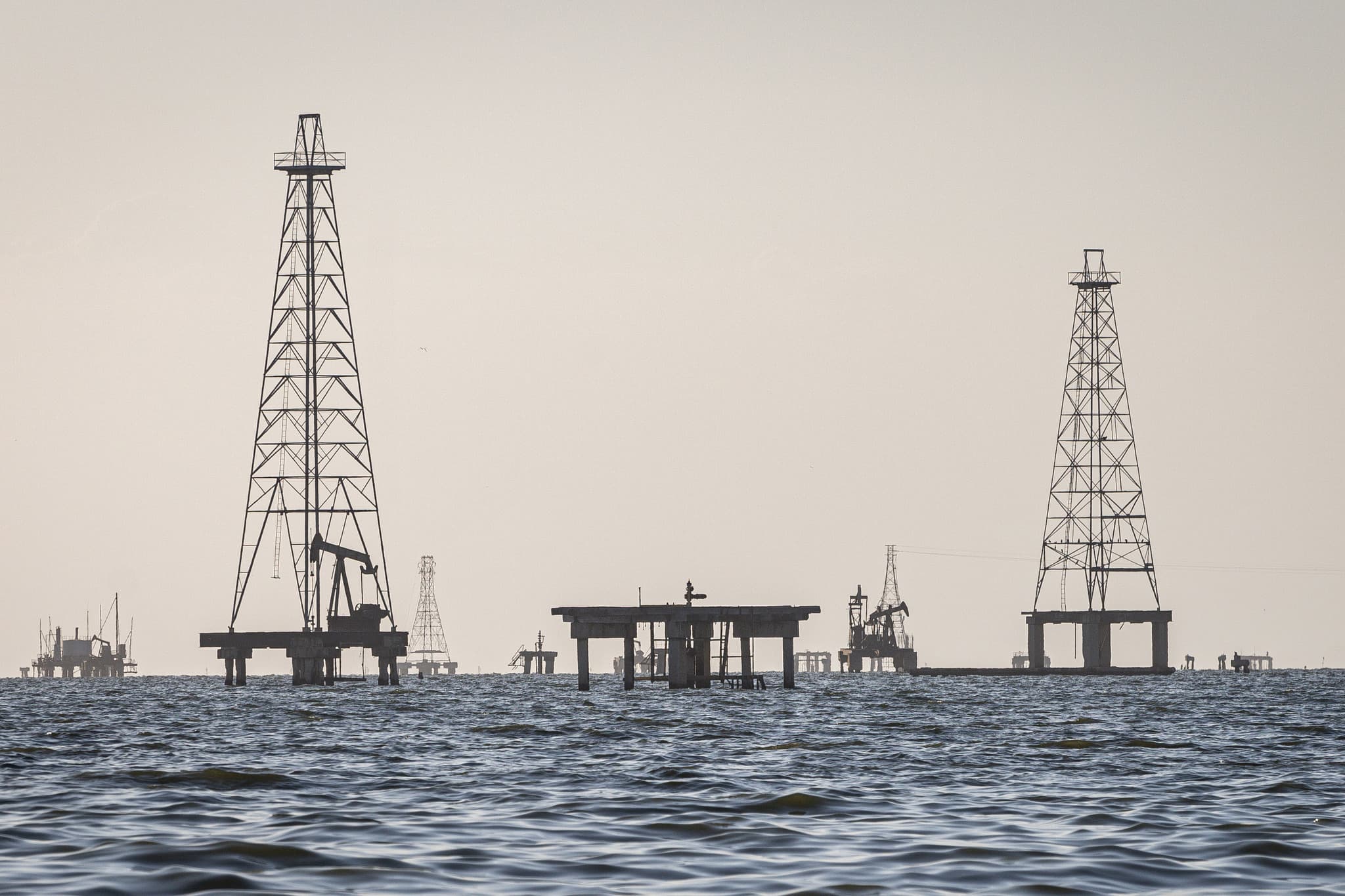Retorno del petróleo venezolano a EE. UU. liderado por Vitol y Trafigura