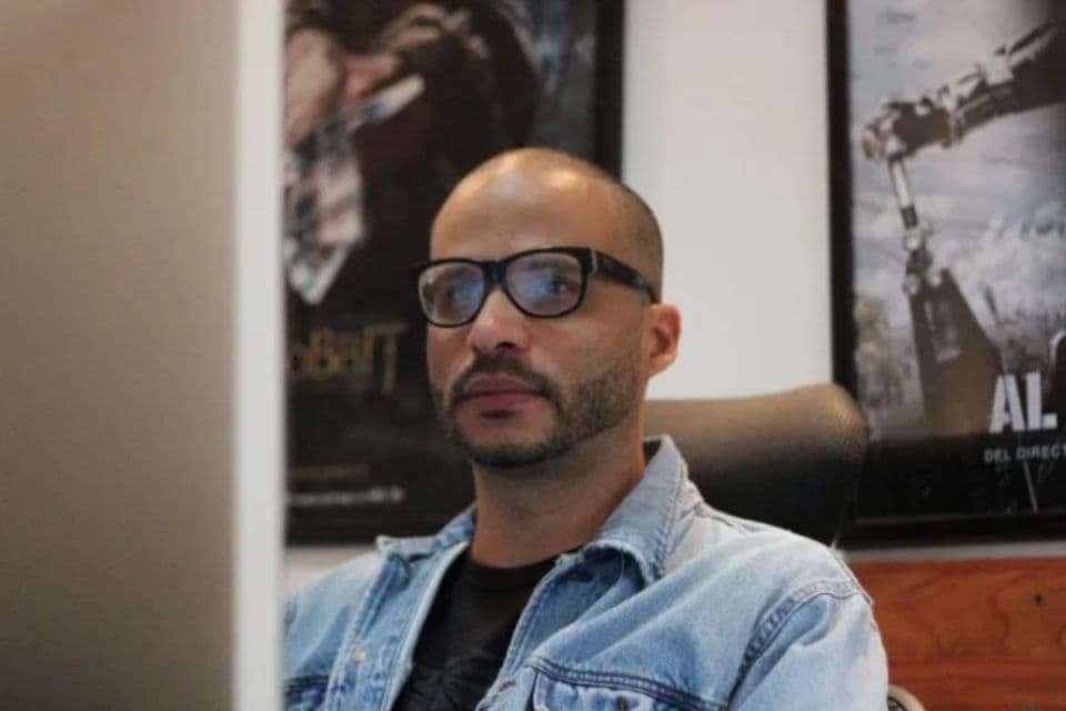 Libertad para el Periodista Rory Branker: Un Rayo de Esperanza en Venezuela