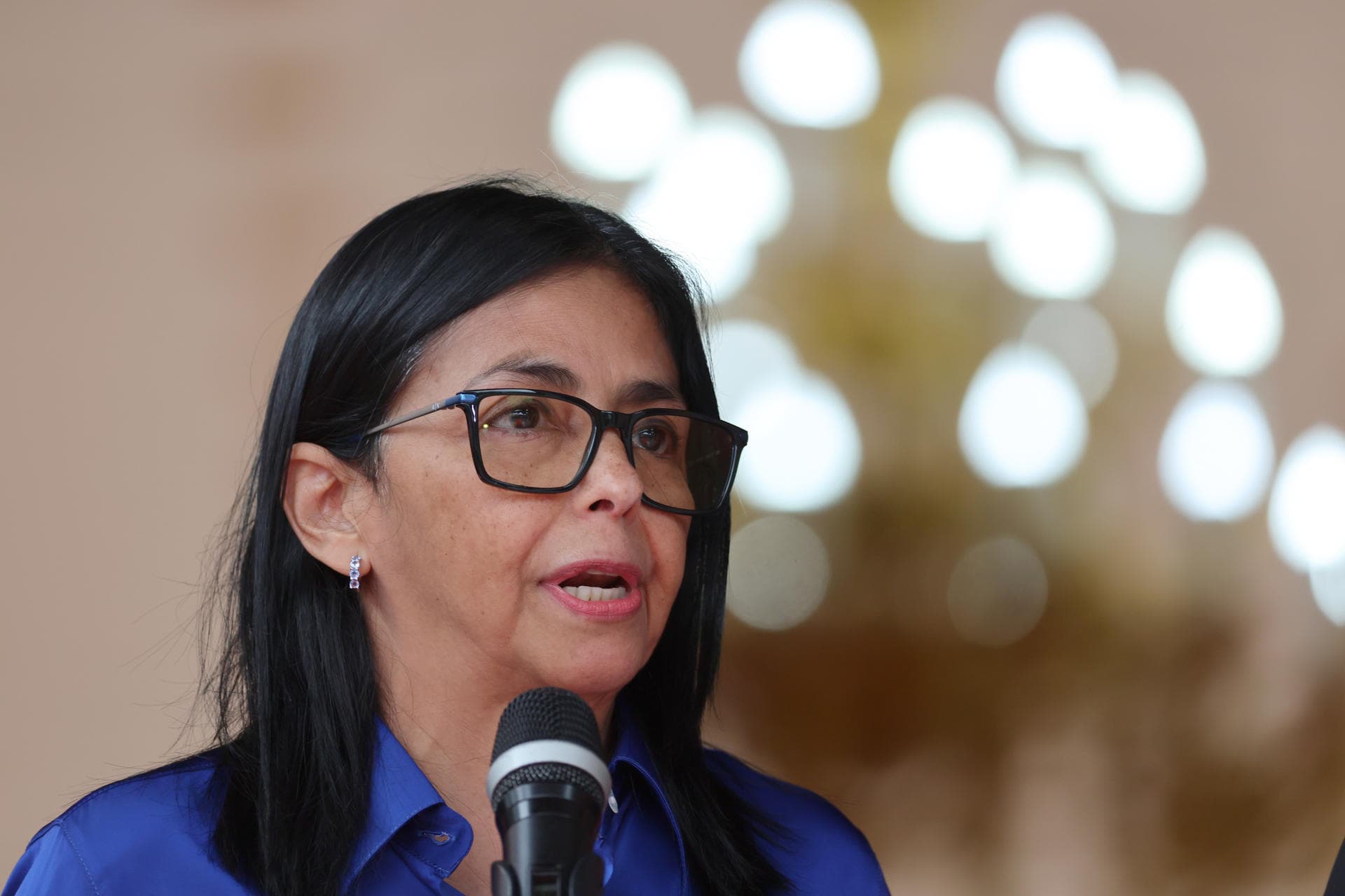 Ingreso de Divisas a Banca Privada en Venezuela: ¿Una Solución al Control Cambiario?