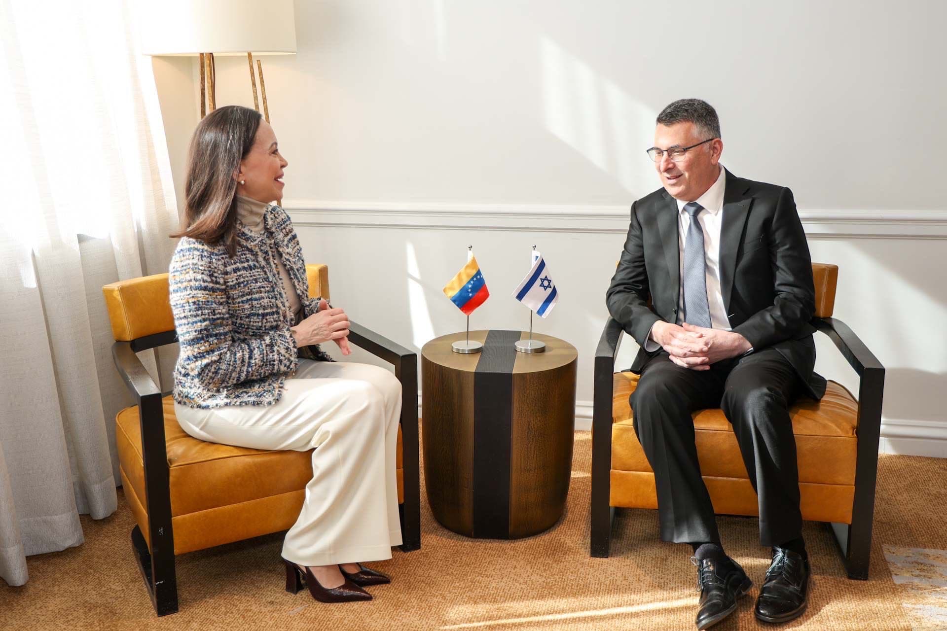 María Corina Machado y el canciller de Israel: Un llamado a elecciones libres en Venezuela