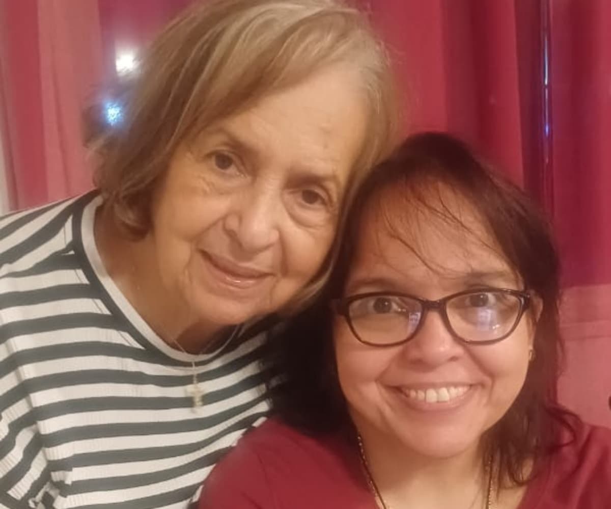 Liberan a Nélida Sánchez tras 18 meses de detención en El Helicoide