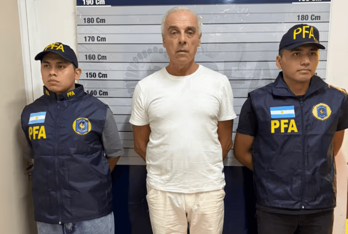 Detienen a exfuncionario kirchnerista por escándalo del maletín