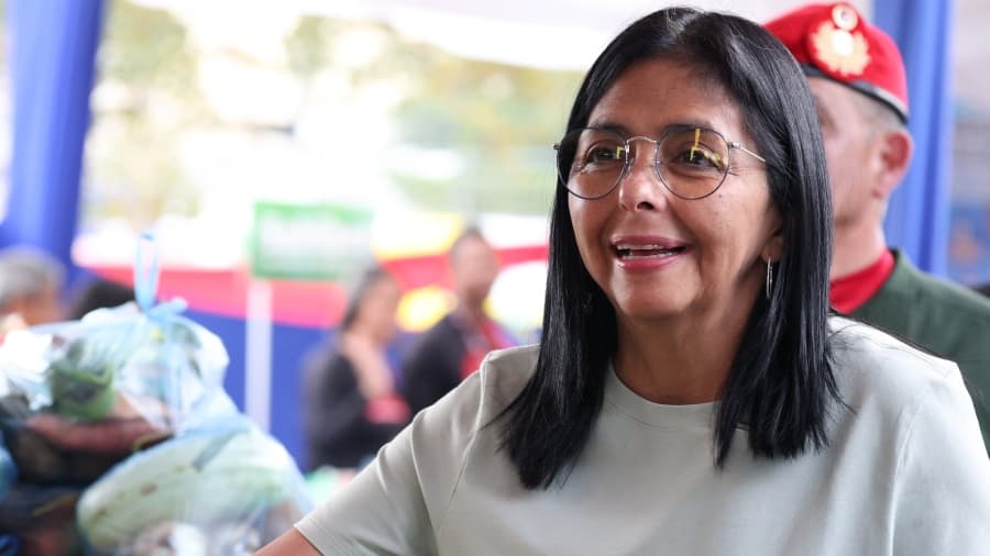 Delcy Rodríguez considera visitar EE. UU. tras captura de Maduro