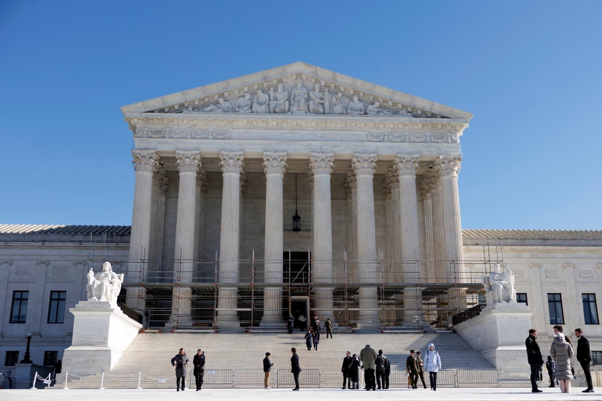 Corte Suprema de EE. UU. Revoca Aranceles Imponibles de Trump