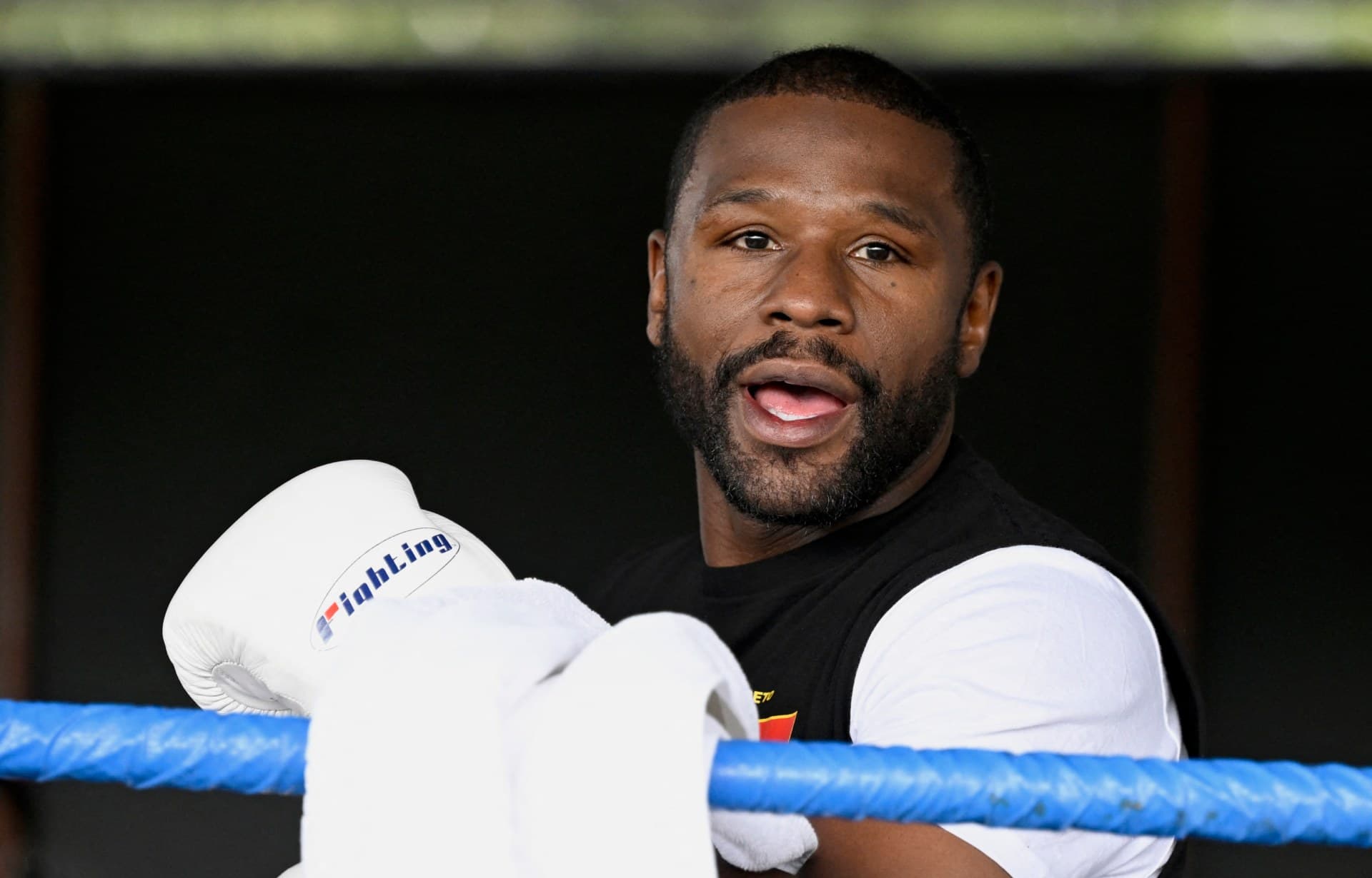 Floyd Mayweather regresa al boxeo: ¿un nuevo capítulo en su carrera?