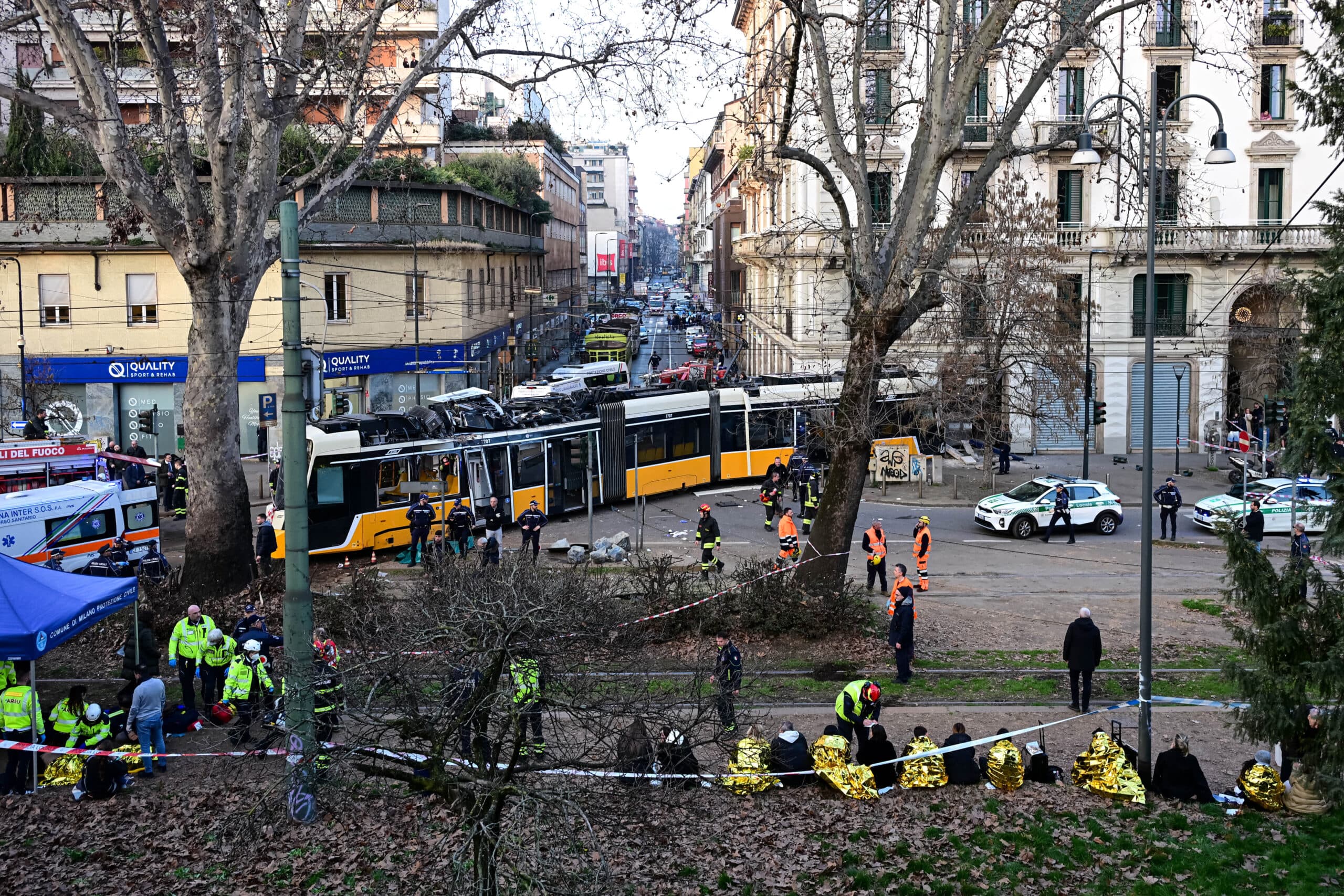 Tragedia en Milán: Descarrilamiento de tranvía deja dos muertos y heridos