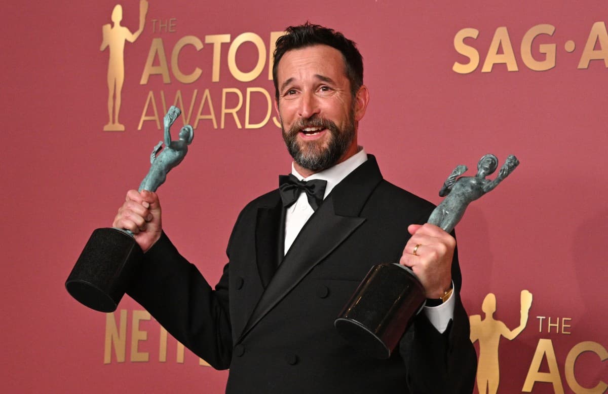 Noah Wyle: Un Regreso Triunfal al Género Médico que Marca Su Evolución