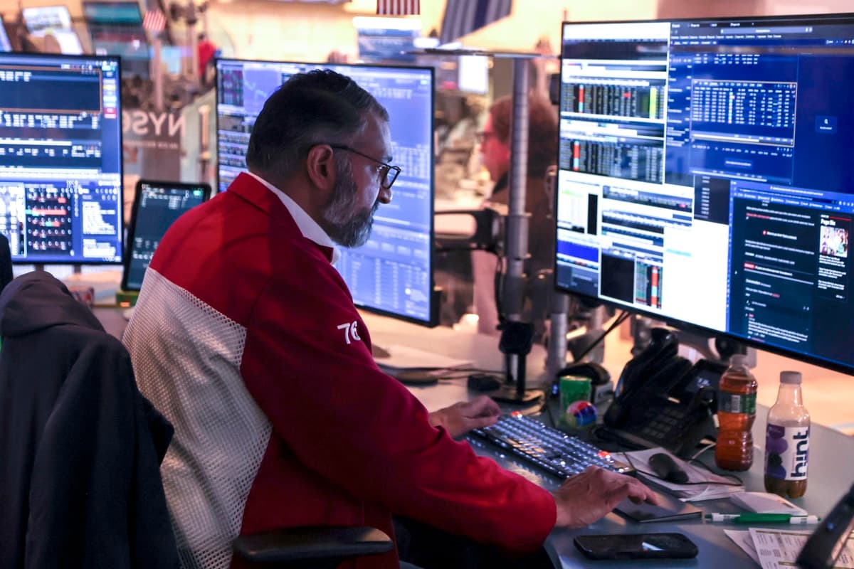 Wall Street registra caída del 1,28% tras discurso de Trump sobre Irán