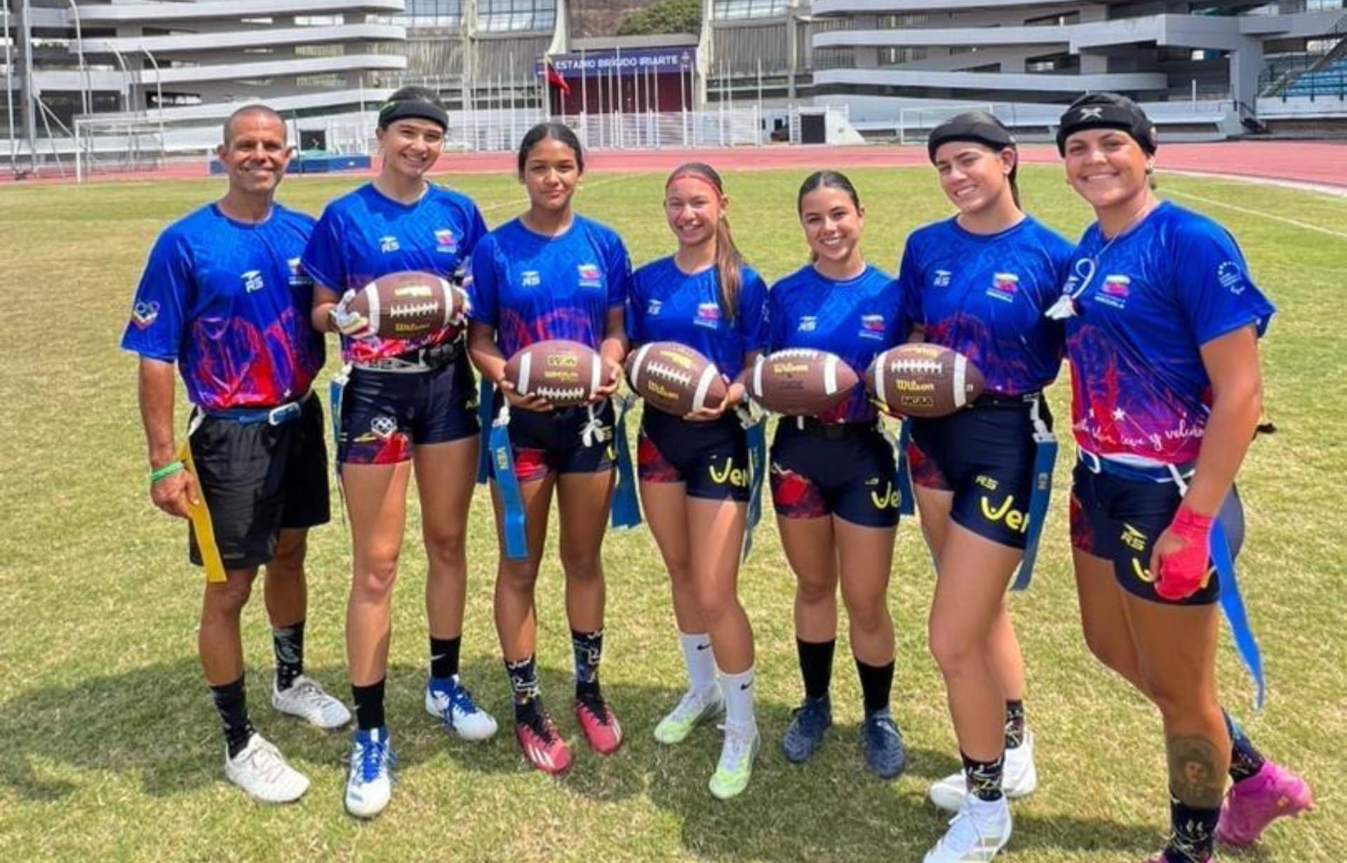 Venezuela Celebra su Primer Equipo Femenino Sub-17 de Flag Football