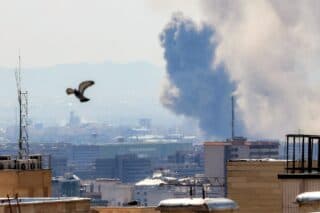 EE UU intensifica acciones militares contra Irán en la región