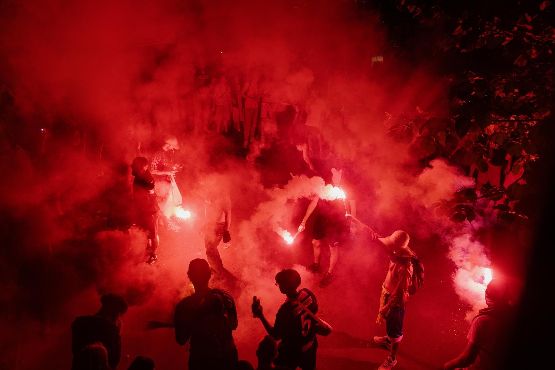 Cerca de 900 detenidos en Francia tras celebraciones del PSG