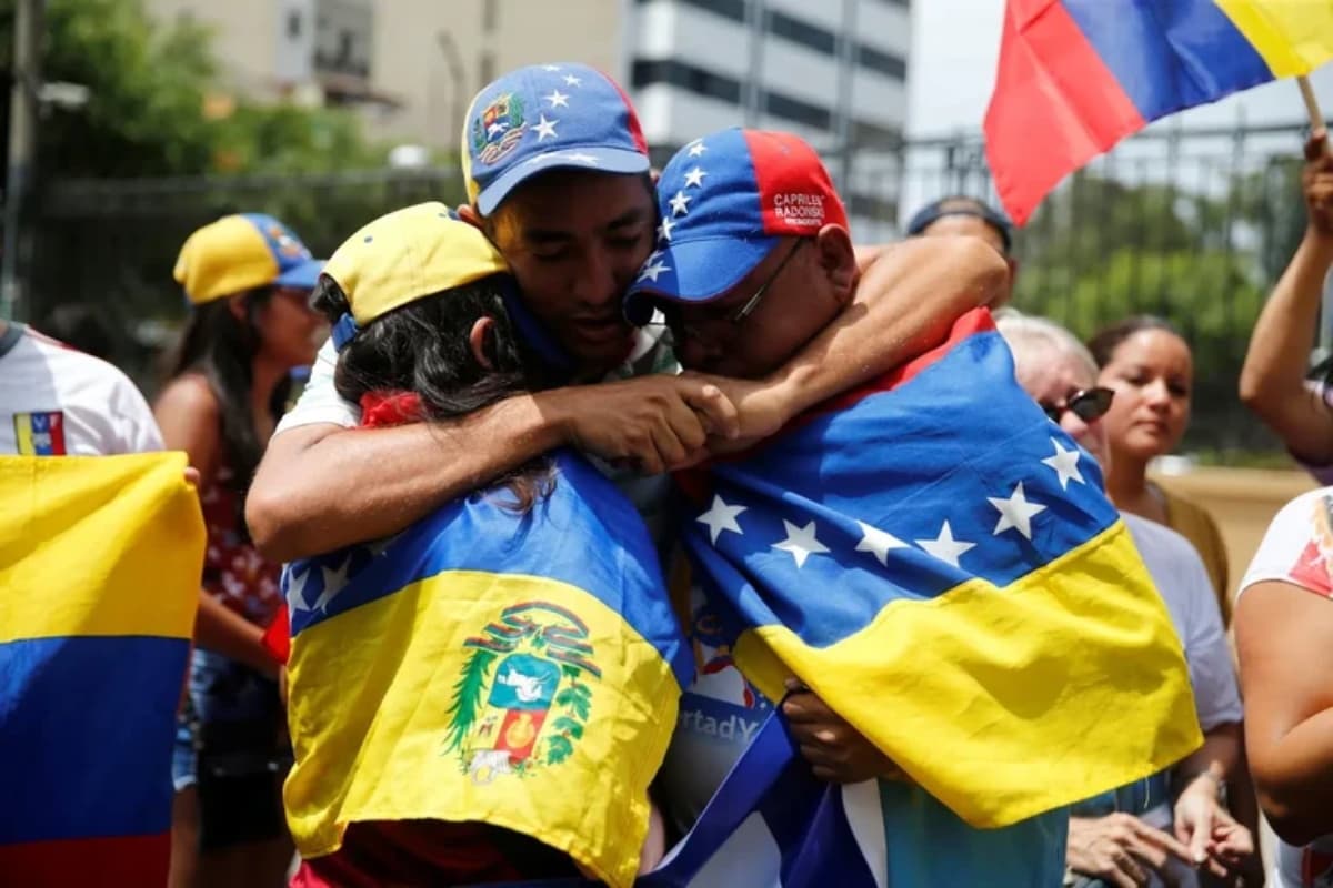 Venezolanos en el Exterior: Decisiones Críticas Ante un Futuro Incierto