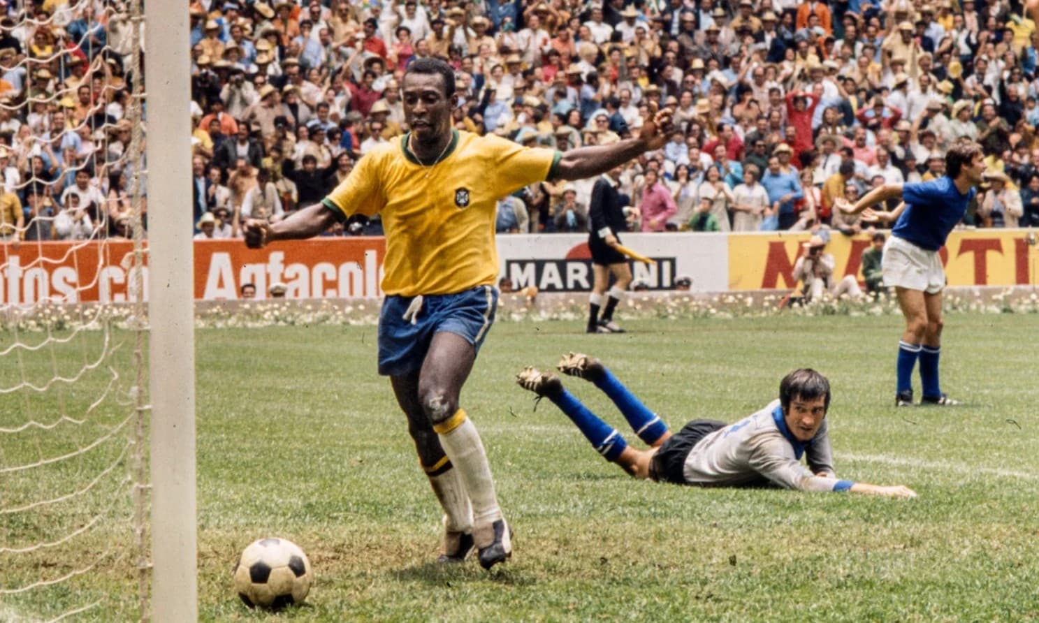 Pelé: La Leyenda del Fútbol Coronada en México 1970