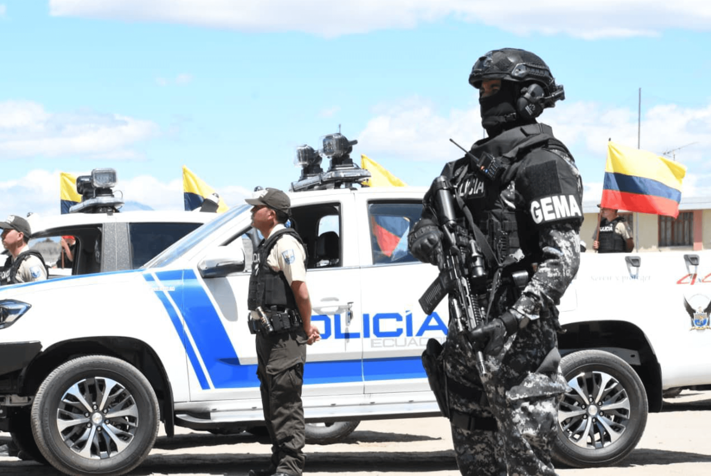 Ocho jóvenes desaparecidos en Ecuador: hallan sus cuerpos en zona tropical