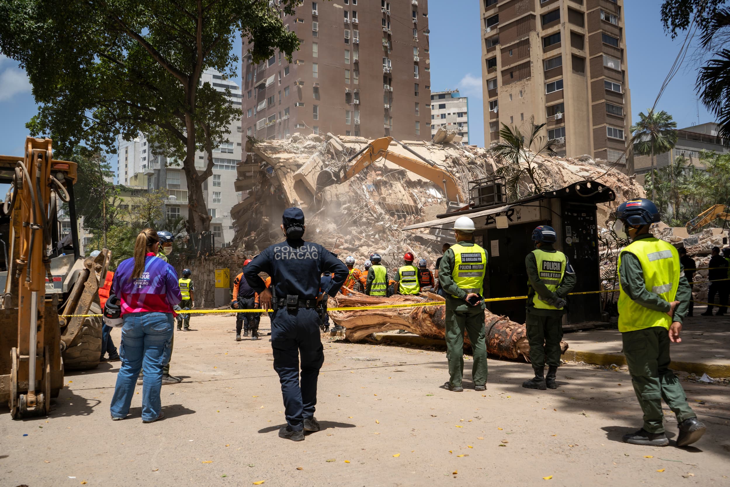 Chacao avanza en la inspección de 3.100 edificaciones afectadas por temblores