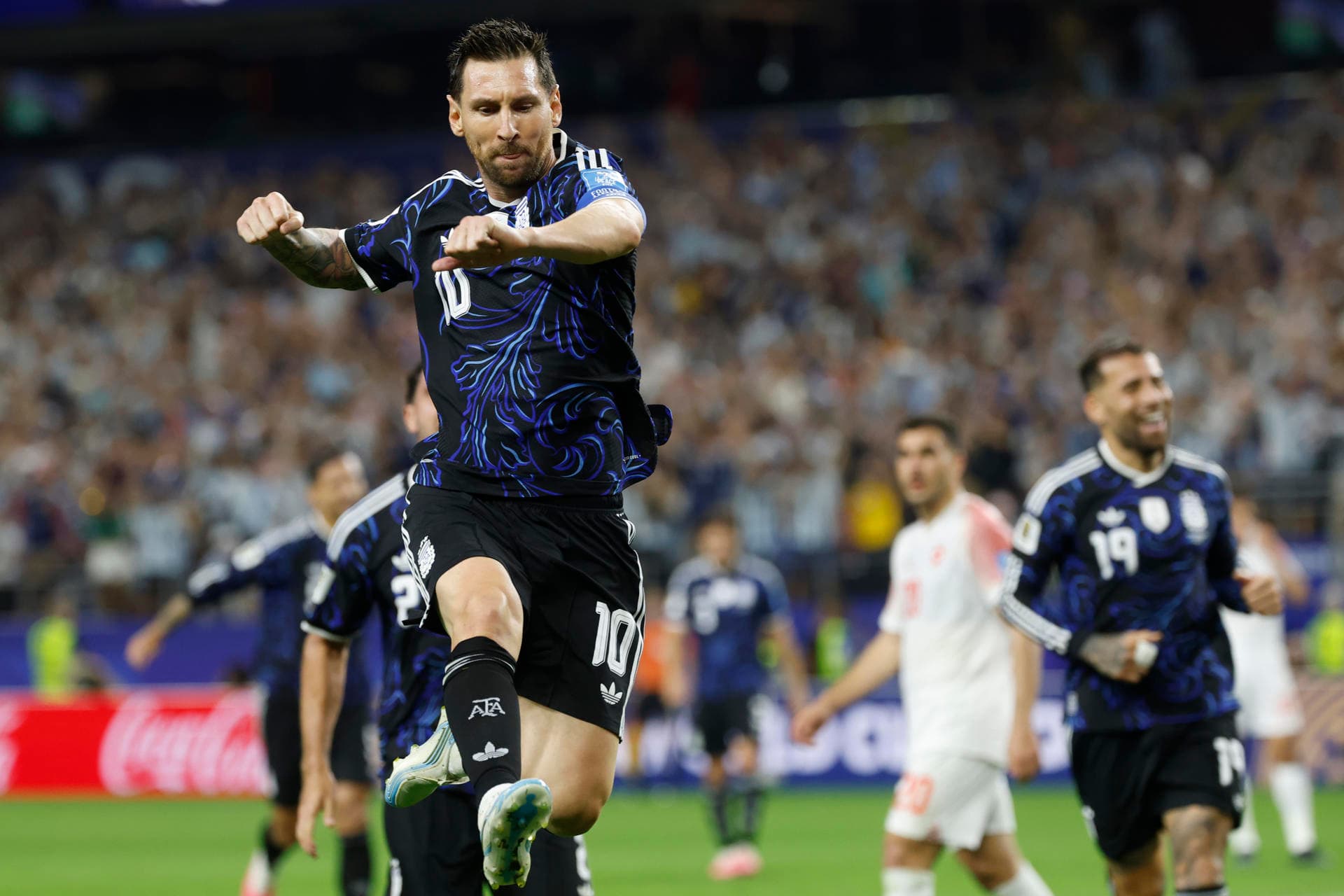 Argentina se enfrenta a Suiza con la esperanza de avanzar en el torneo