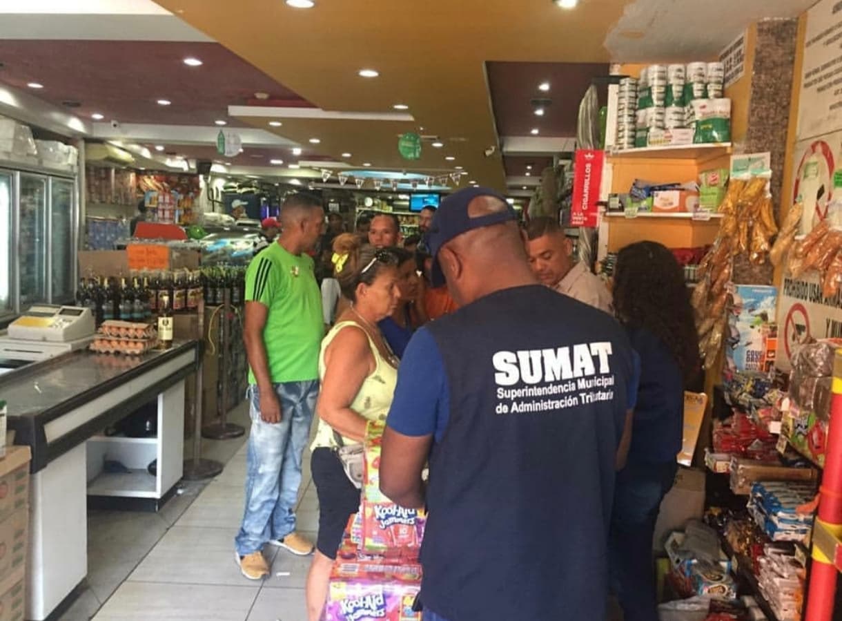 Alcaldía de Vargas reconoce "error" en cobro de impuestos a comerciantes