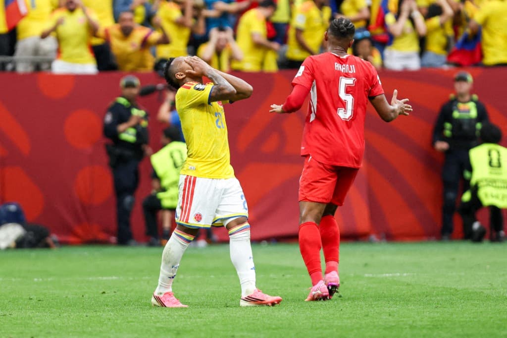 Jáminton Campaz: Amenazas tras la eliminación de Colombia en el torneo