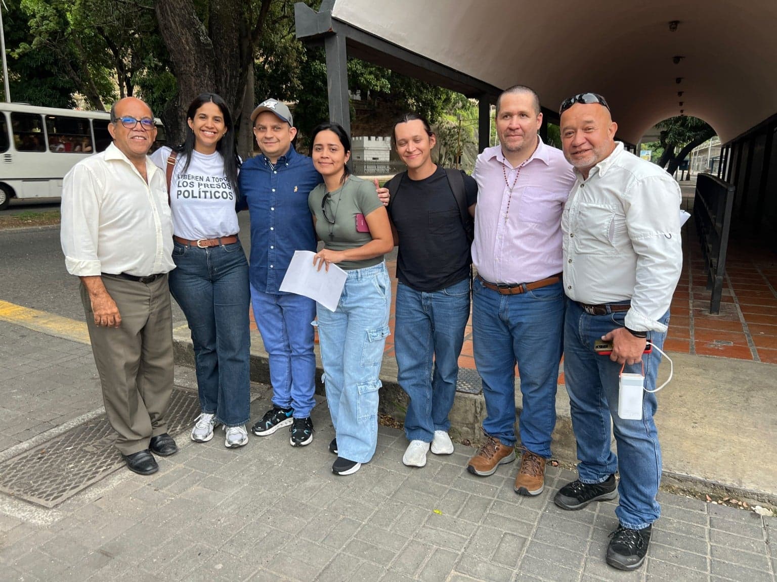 Libertad para Jackson Vera y Ricardo Cariel: Excarcelan a presos políticos tras 4 años