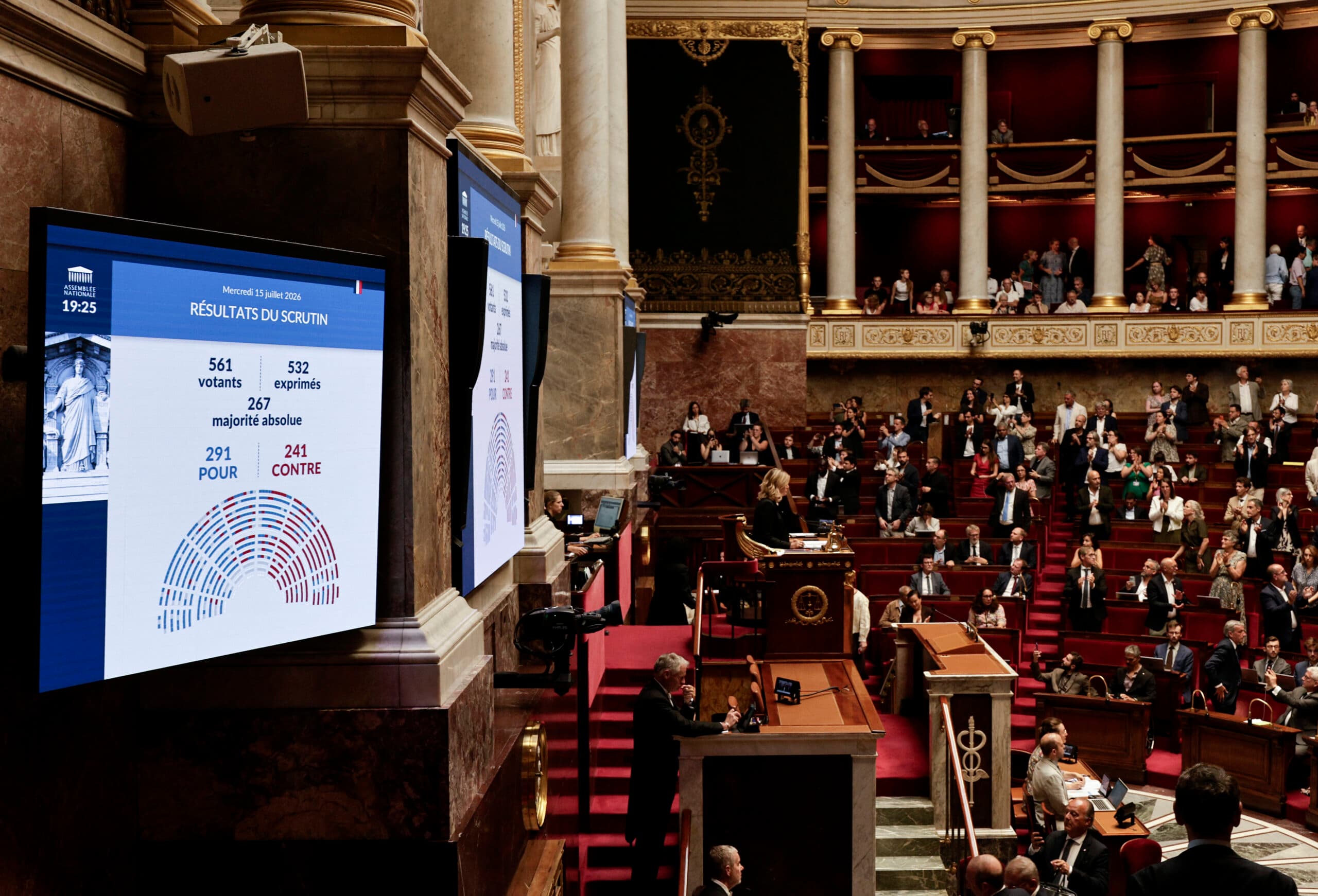 Francia Legaliza la Eutanasia: Un Debate que Impacta en el Mundo