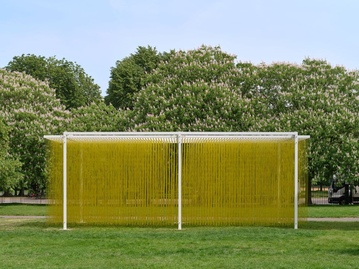La Serpentine Galleries presenta el Pénétrable de Jesús Soto en Londres