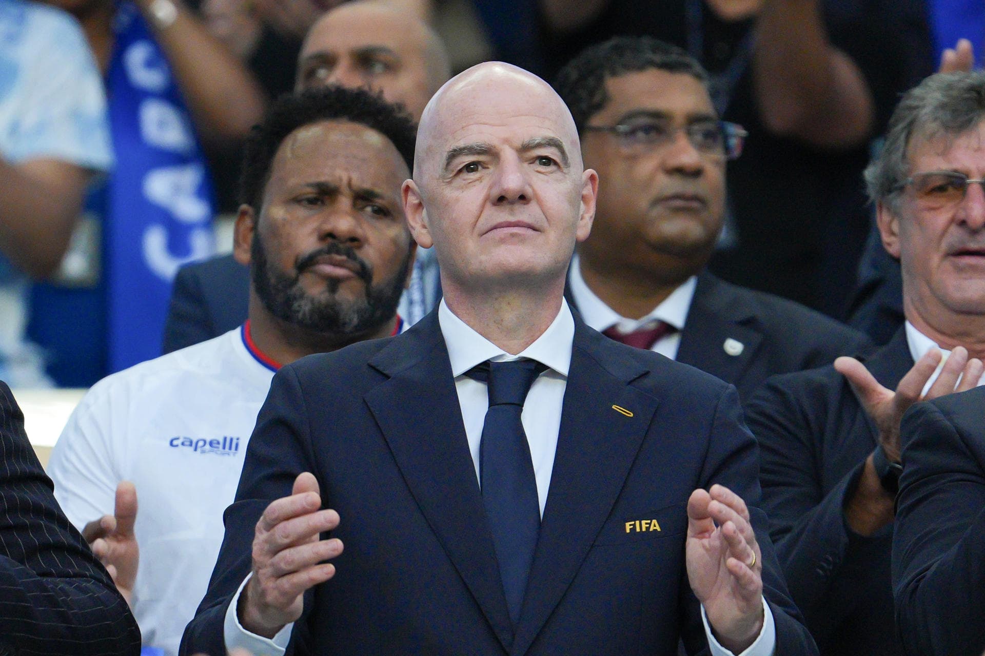 Federación Inglesa retira apoyo a Infantino: ¿qué significa para 2027?