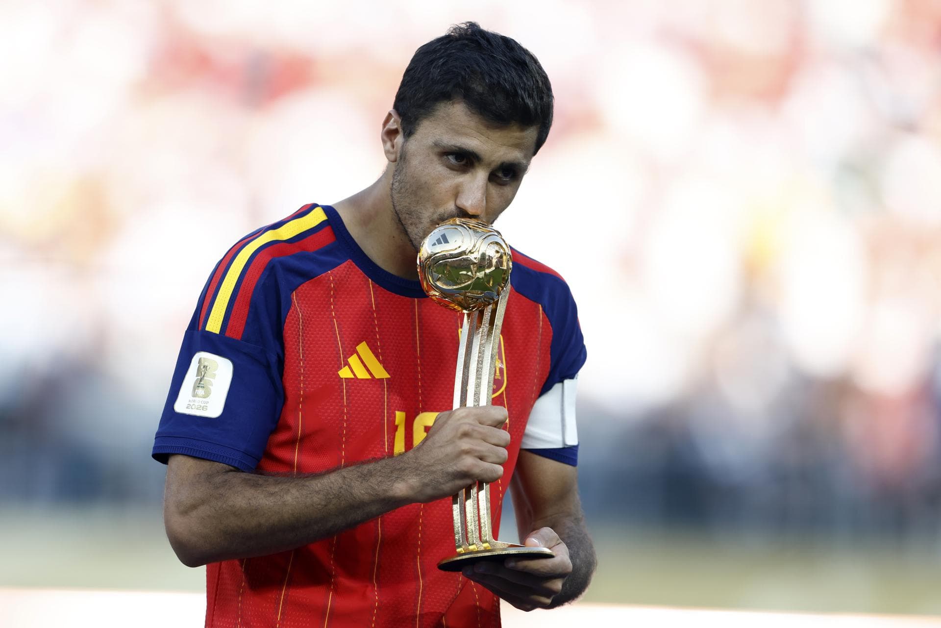 Barcelona y Manchester City en negociación por Rodri: Primera oferta rechazada