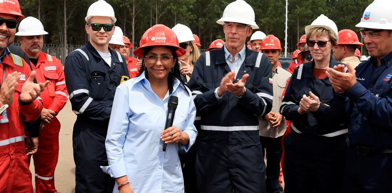 Retos para el Petróleo en Venezuela: Contratos Firmados sin Actividad