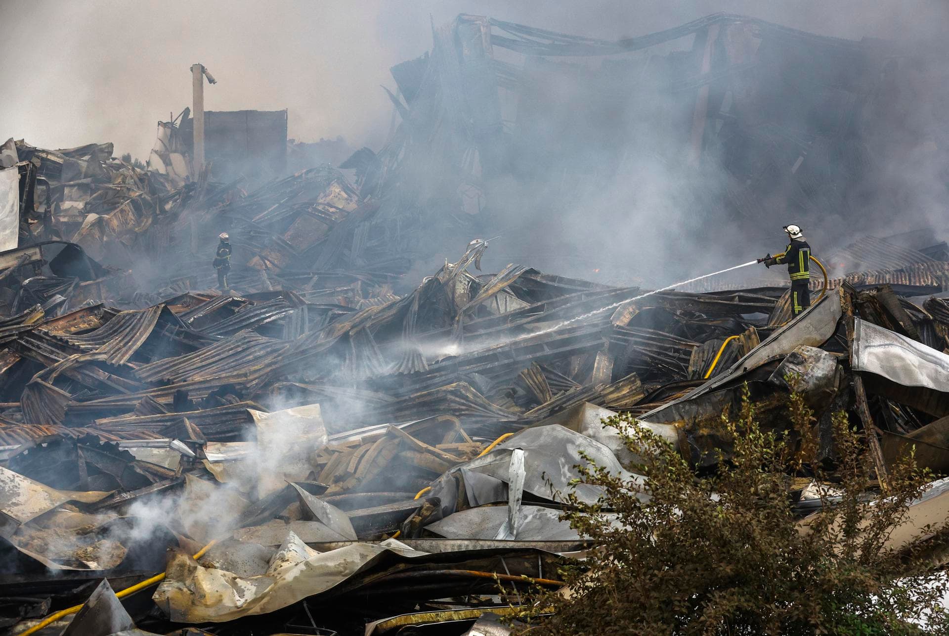 Los devastadores ataques rusos en Kyiv dejan 17 muertos y 44 heridos