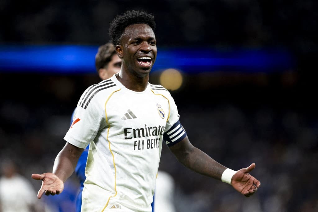 Vinicius Jr. renueva con el Real Madrid hasta 2032: Un paso clave en su carrera