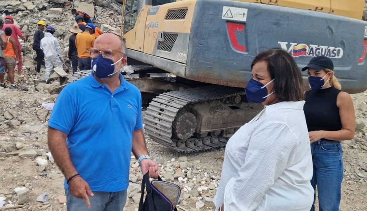 Delegación de la AN de 2015 visita La Guaira tras los terremotos