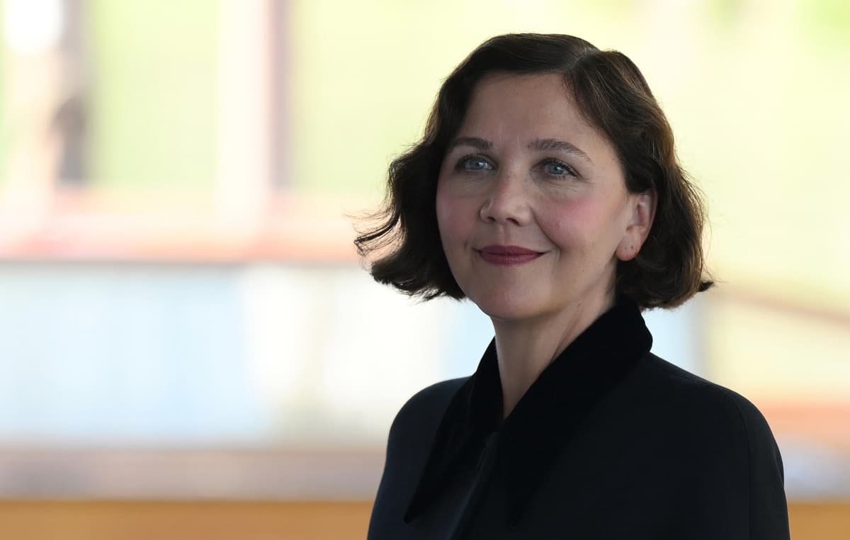 Maggie Gyllenhaal Denuncia el Sistema Que Afecta a Directoras en Venecia