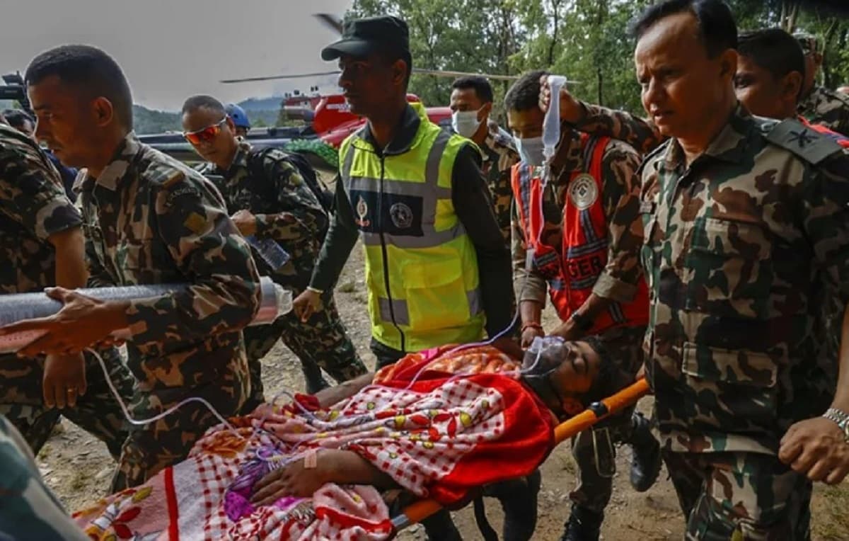 Estado crítico de trabajador rescatado en túnel de Nepal: un llamado a la solidaridad