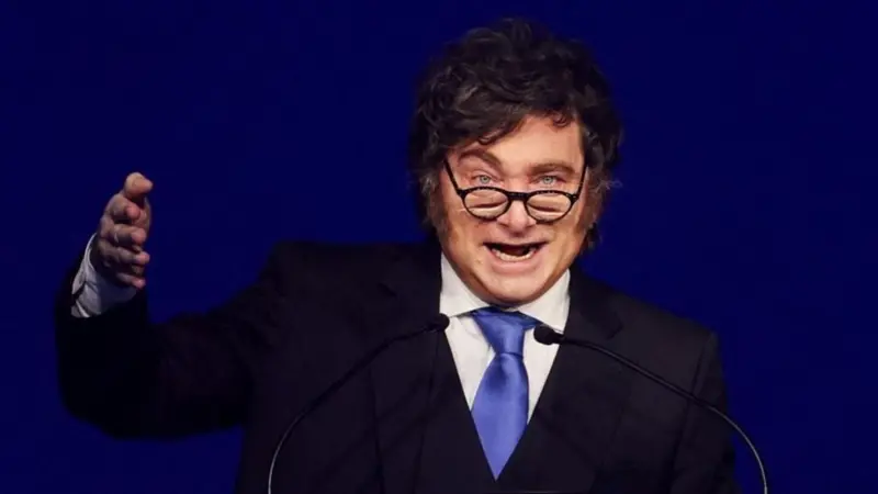 Milei refuerza defensa argentina con sanciones y nueva base naval