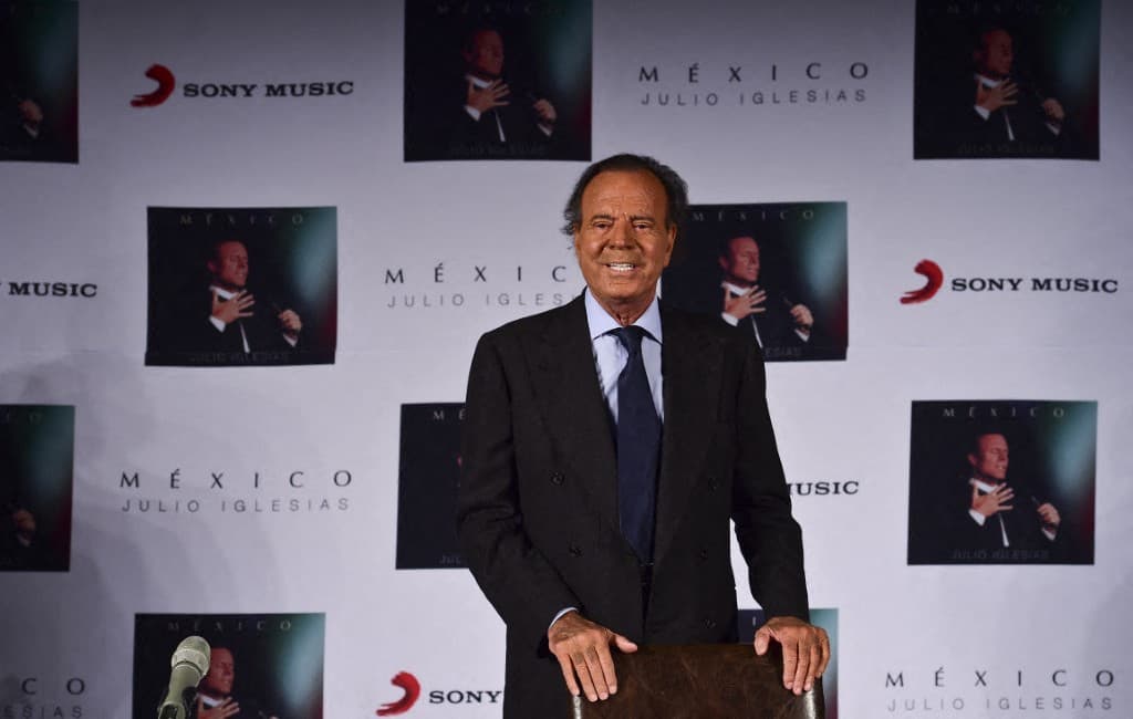 Denuncias de exempleadas de Julio Iglesias: Nuevas acusaciones de agresión sexual