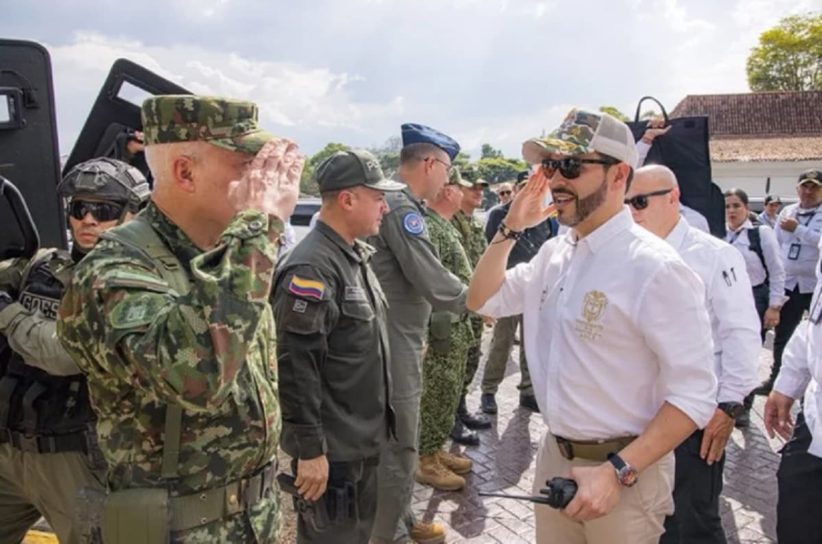 Conflictos y desastres: Primer mes de De la Espriella en Colombia