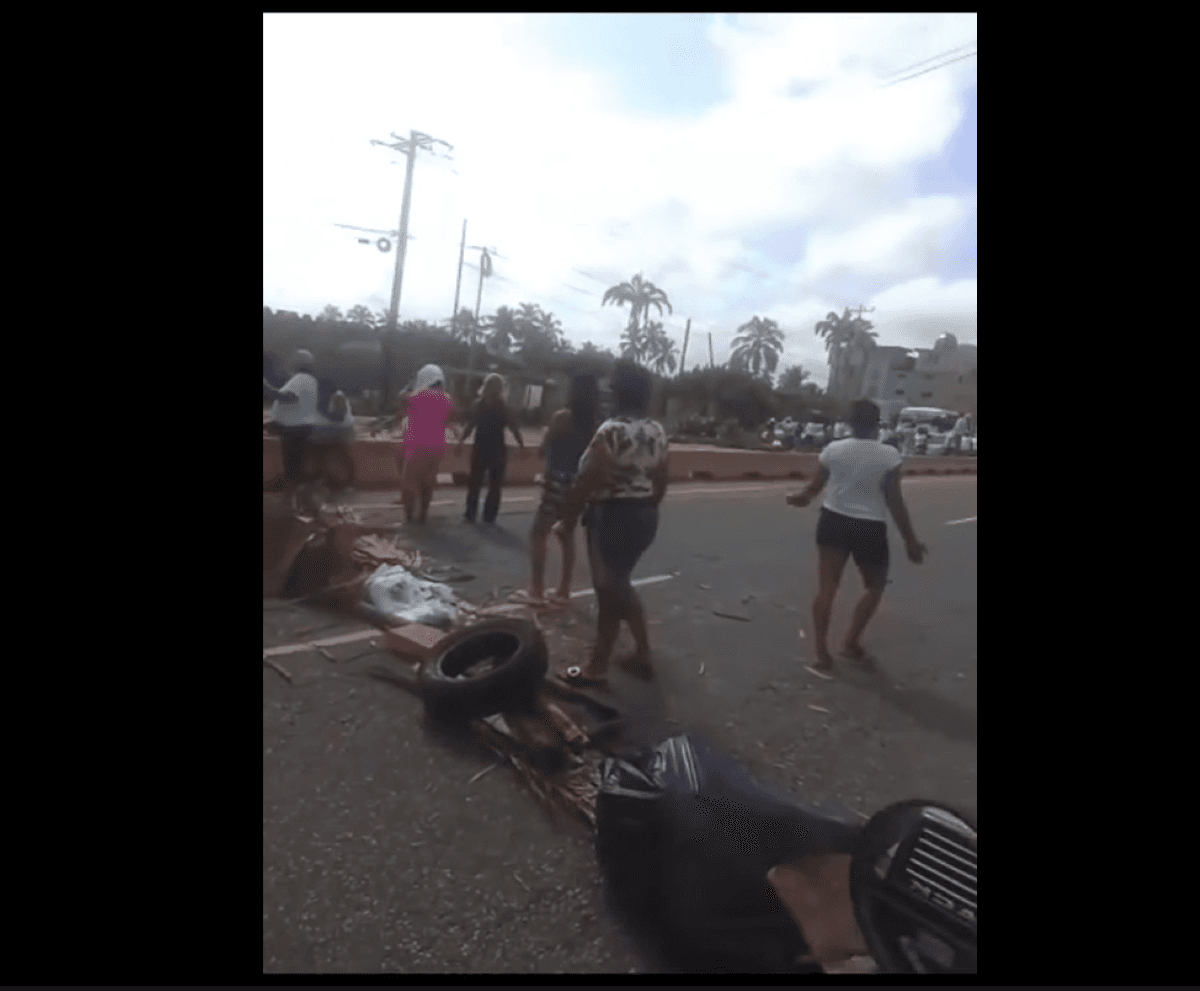 Protestas en Tucacas: Habitantes cierran carretera Morón-Coro por servicios básicos