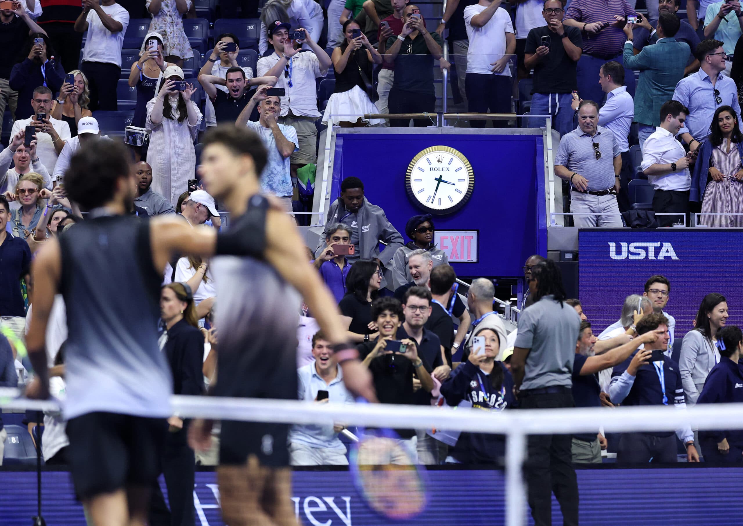 Controversia en el US Open: Sesiones nocturnas y su impacto en el tenis