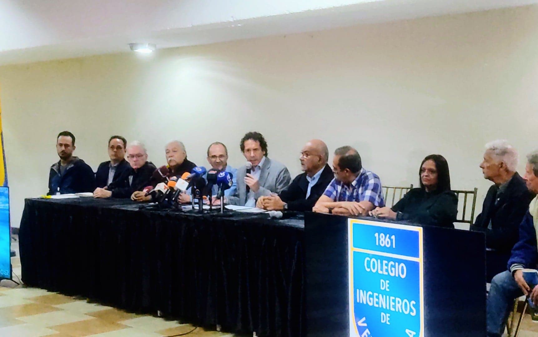 Las etiquetas rojas tras los terremotos: ¿Qué indican para las edificaciones en Venezuela?