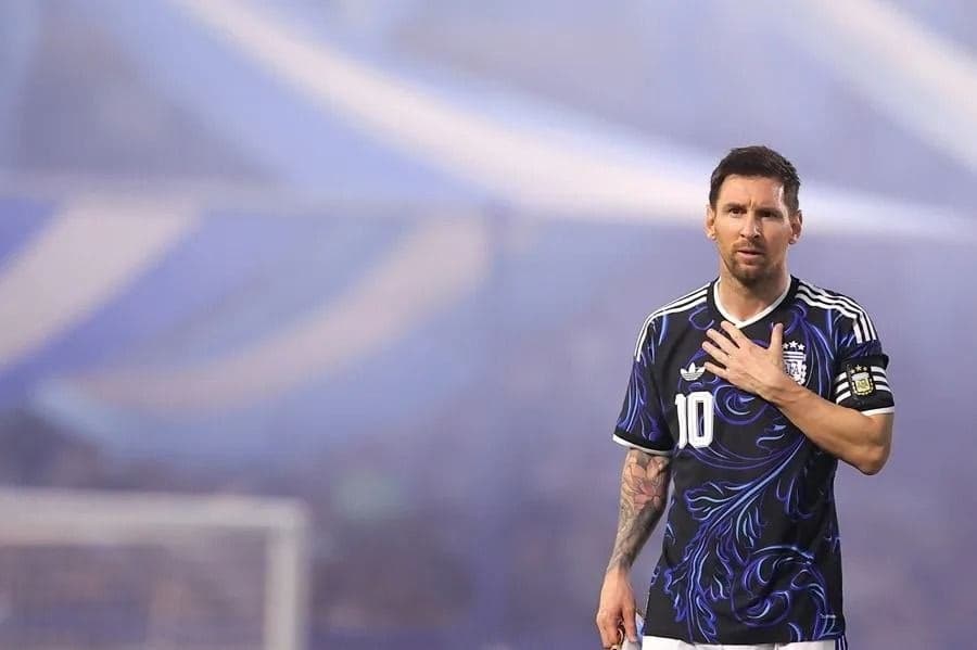Lionel Messi expresa su dolor y sus dudas sobre el futuro en el fútbol