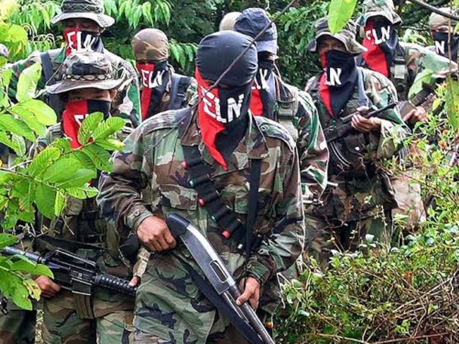 Comandantes del ELN y Segunda Marquetalia se refugian en Venezuela