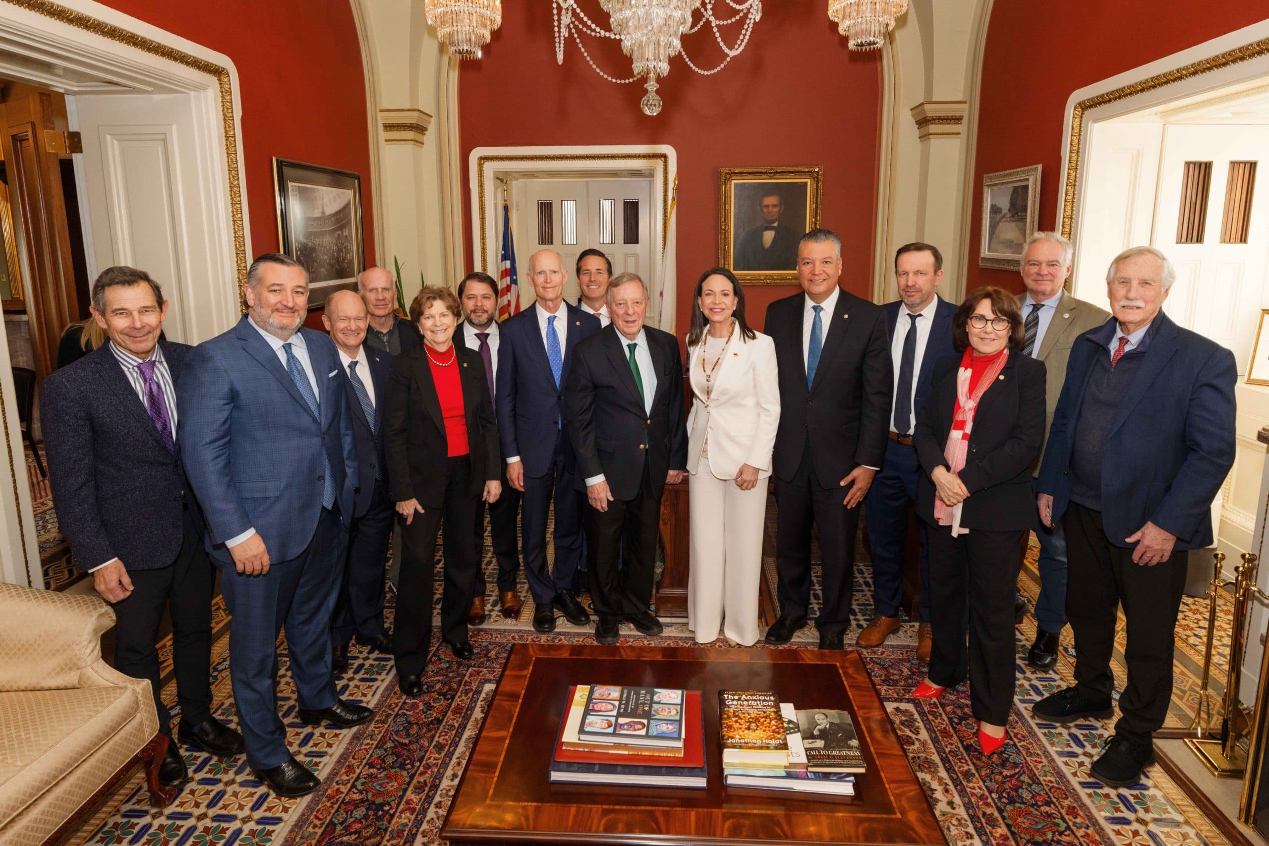 Senador Dick Durbin tras encuentro con María Corina Machado: "Cuenta con mi continua admiración y apoyo"